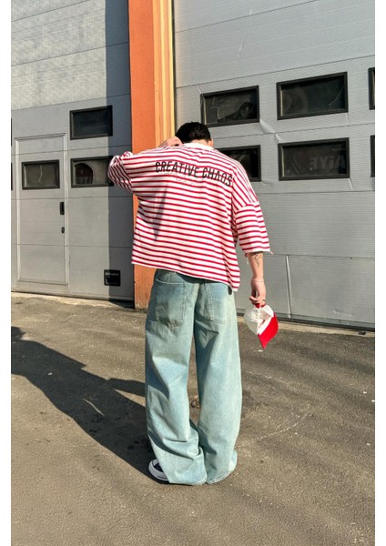Creative Chaos Baskılı Çizgili Kırmızı Oversize Tişört