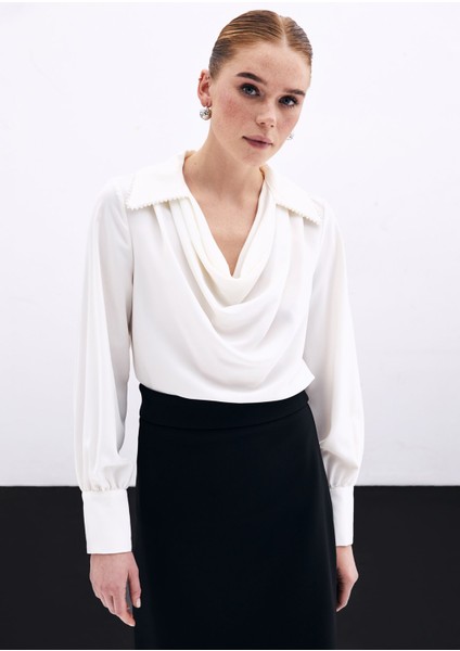 1256-1504 Ekru Kadın İnci Yakalı Degaje Bluz fiyatları
