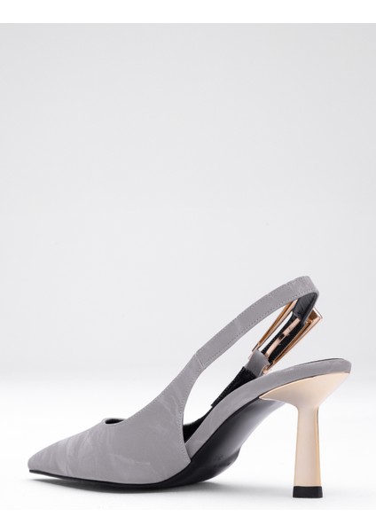 Laila Kadife Yandan Tokalı Günlük Rahat Şık ve Zarif Kadın Ayakkabı Sandelet Terlik Mezuniyet Düğün ve Nişan Için Uygun Günlük Kullanıma Uygundur modelleri