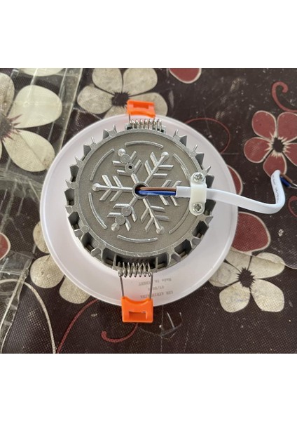 Tek Spot 3 Renk 7 Watt Armatür 220V Altın