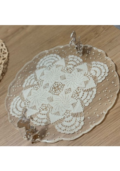 Epoksi Reçine Nişan Tepsisi - Dantel ve Incili - Şahlanan At- Çapı: 30 cm modelleri