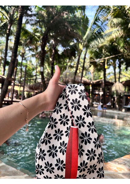 Etnik Desenli Triko Poşet Kadın El Çantası indirimleri