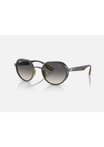 RB3703M-F03011 Unisex Güneş Gözlüğü Yuvarlak Metal Çerçeve Degrade Cam Ferrari Model