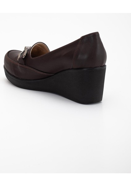 Kadın Dolgu Topuklu Ayakkabı Kahve Yüzlü Tokalı indirimleri
