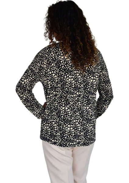 Kadın Leopar Baskılı Düğmeli Viscon Bluz BGL-ST04277
