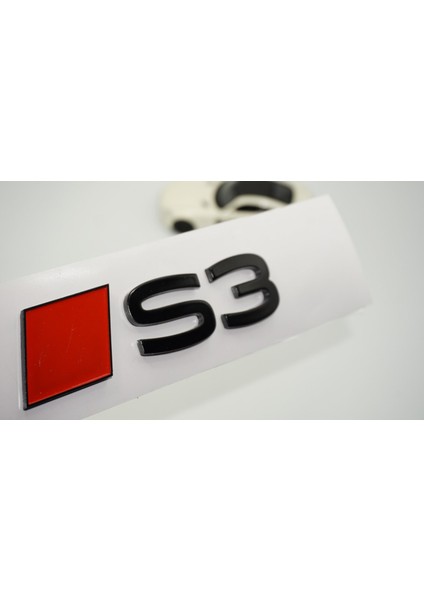 S3 2025+ Bagaj Kırmızı Siyah 3m Yazı Logo Audi Ile Uyumlu