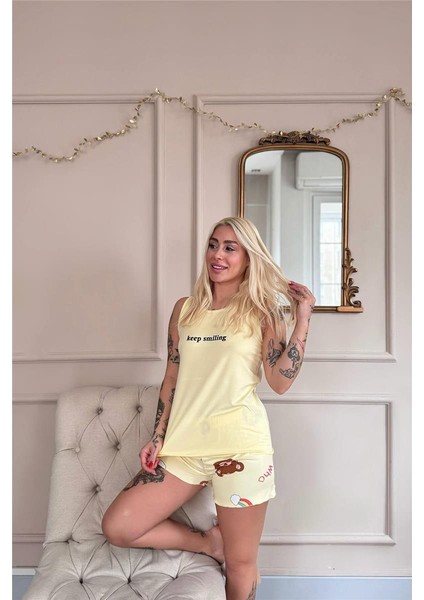 Sarı Keep Smiling Desenli Bambu Sıfır Kol Şortlu Kadın Pijama Takımı fiyatları