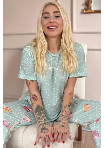 Mint Sweet Dreams Desenli Örme Kısa Kol Kadın Pijama Takımı