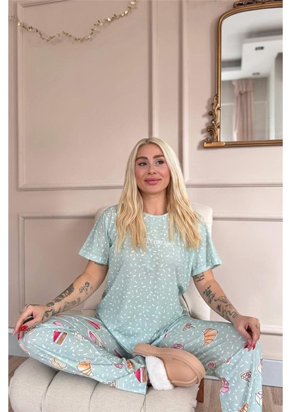 Mint Sweet Dreams Desenli Örme Kısa Kol Kadın Pijama Takımı fiyatları