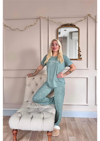Yeşil Grateful Heart Desenli Bambu Kısa Kol Kadın Pijama Takımı indirimleri