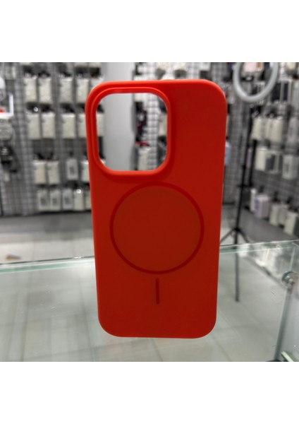 iPhone 14 Pro Magsafe Yumuşak Silikon Kılıf Lansman İçi Kadife Dokulu Kablosuz Şarj Destekli Turuncu