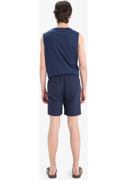 Regular Fit Kısa Boy Cepli File Astarlı Beli Bağcıklı Düz Hafif Kumaş Deniz Şortu E5133AXNS
