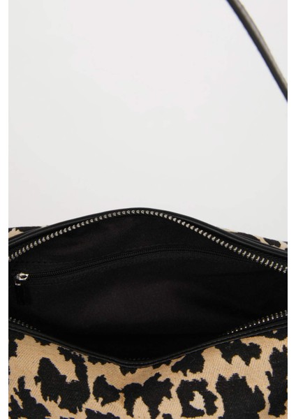 Kadın Leopar Desenli Suni Deri Omuz Çantası E3549AXNS fırsatları