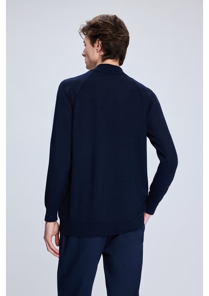 Lacivert Regular Fit Jakarlı Yarım Balıkçı Yaka Yünlü Kazak indirimleri