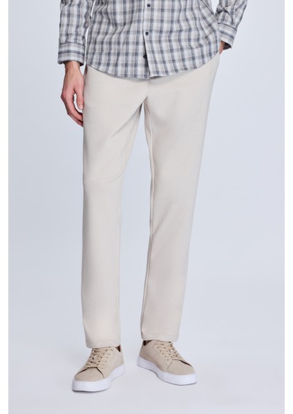 Taş Dinamik Fit Desenli Yandan Cepli Casual Jogger Pantolon
