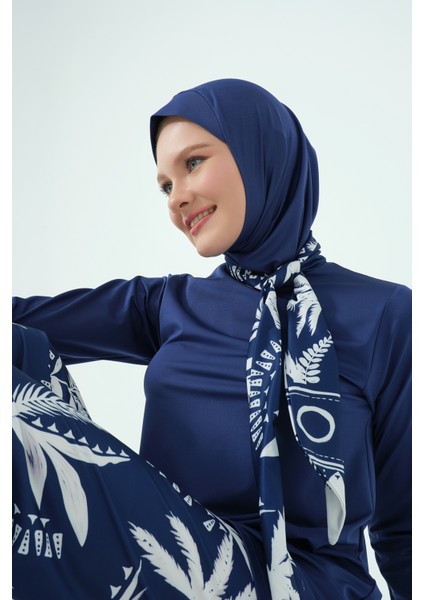 Fular Yaka Desenli Tesettür Mayo