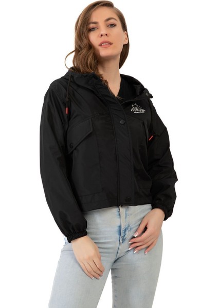 Kadın Siyah Su Geçirmez ve Rüzgara Dayanıklı Kapüşonlu Çıt Çıtlı Mevsimlik Yağmurluk Y25 modelleri