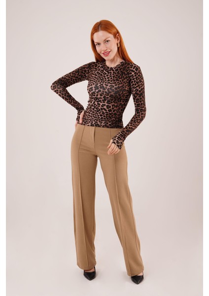 Ön Dikiş Detaylı Tek Düğme Camel Pantolon