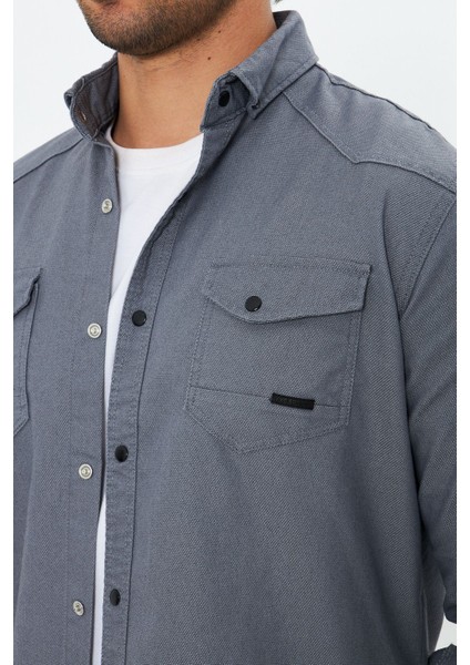 Erkek Gri Slim Fit Dar Kalıp Çift Cepli Pamuklu Kot Gömlek