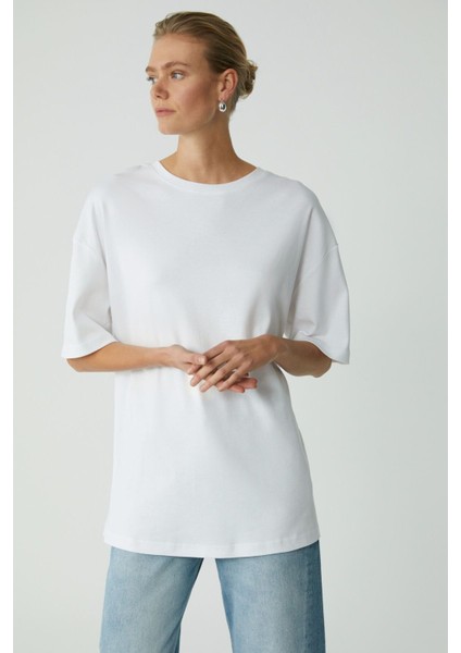 Modest Vıvıan Kadın %100 Organik Pamuklu Oversize Fit Bisiklet Yaka Basic Ekru Büyük Beden T-shirt