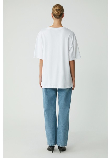 Modest Vıvıan Kadın %100 Organik Pamuklu Oversize Fit Bisiklet Yaka Basic Ekru Büyük Beden T-shirt