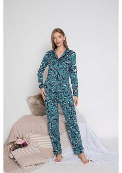 Kadın Mevsimlik Pamuk Likra Göğüs Cepli Boydan Önden Düğmeli Gömlek Yaka Uzun Kol Pijama Takımı