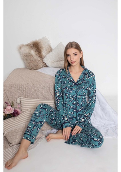 Kadın Mevsimlik Pamuk Likra Göğüs Cepli Boydan Önden Düğmeli Gömlek Yaka Uzun Kol Pijama Takımı fiyatları