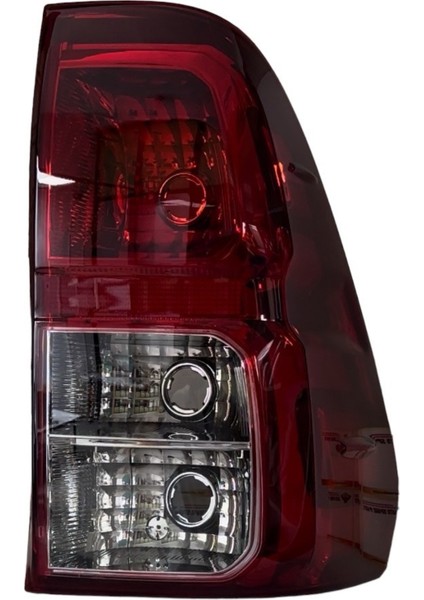 Toyota Hılux Sağ Stop 2015-2023 (Duylu/ledsiz)