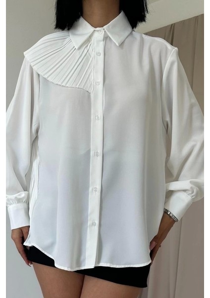 Beyaz Pilise Detaylı Jesica Gömlek modelleri