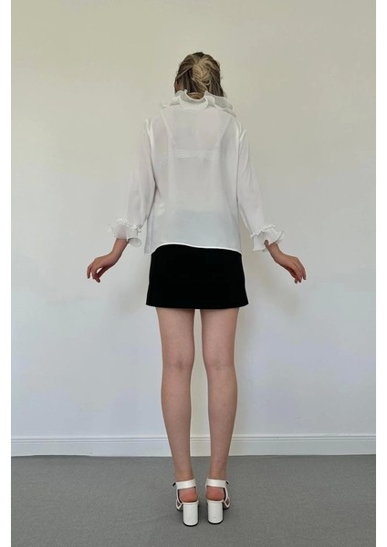 Beyaz Yakası Volanlı Gömlek modelleri