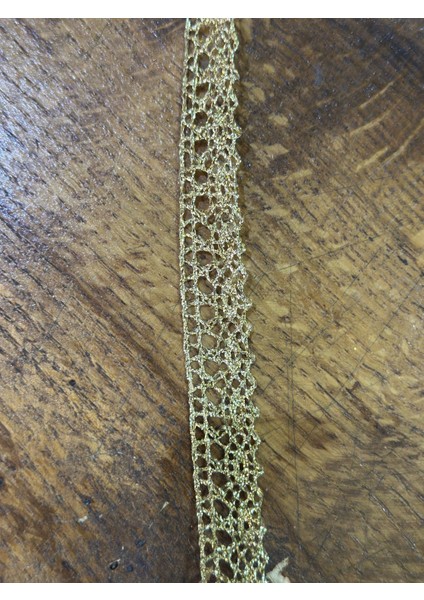 Altın Sarı Varaklı Güpür Şerit Dikiş Giyim Aksesuarı En 1 Cm (1 Metre ) fiyatları