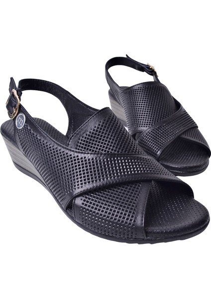 Kadın Deri Sandalet D25YS-2730
