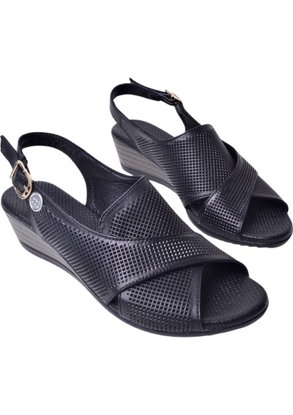Kadın Deri Sandalet D25YS-2730