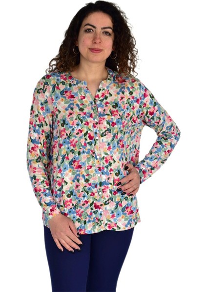 Kadın Çiçek Baskılı Düğmeli Viscon Bluz BGL-ST04275