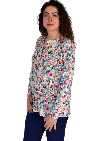 Kadın Çiçek Baskılı Düğmeli Viscon Bluz BGL-ST04275