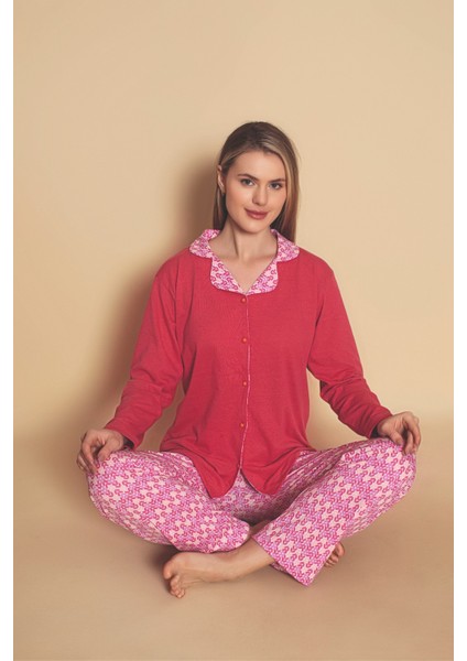 Kadın Uzun Kol (Mevsimlik) Yaka Desenli Önden Düğmeli Pijama Takımı