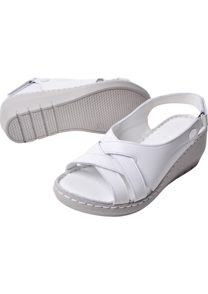 Kadın Deri Dolgu Topuk Sandalet D25YS-2510