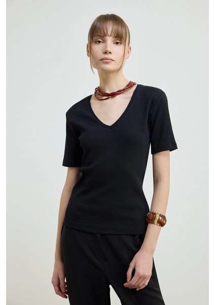 V Yaka Pamuk Kaşkorse T-Shirt - Siyah