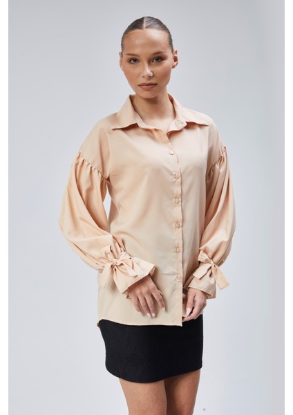 Oversize Büzgü Detaylı Saten Bluz Gömlek