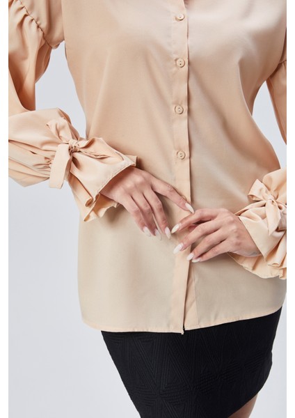 Oversize Büzgü Detaylı Saten Bluz Gömlek