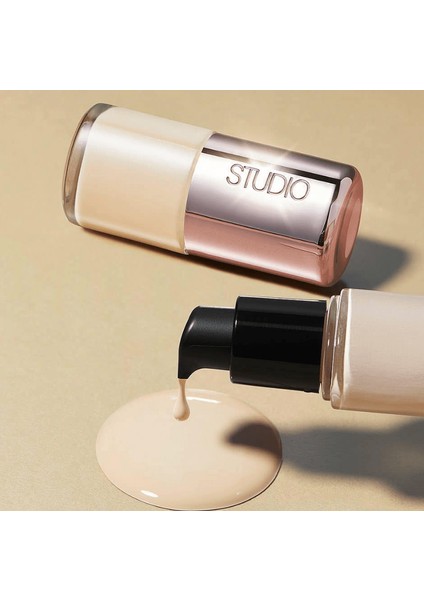 Studio Glow Parlak Bitişli Fondöten SPF35 PA+++ C21 10 mL