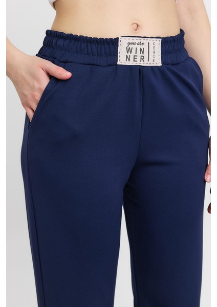 4011 Ön Aksesuar Detay Eşofman Laci fırsatları