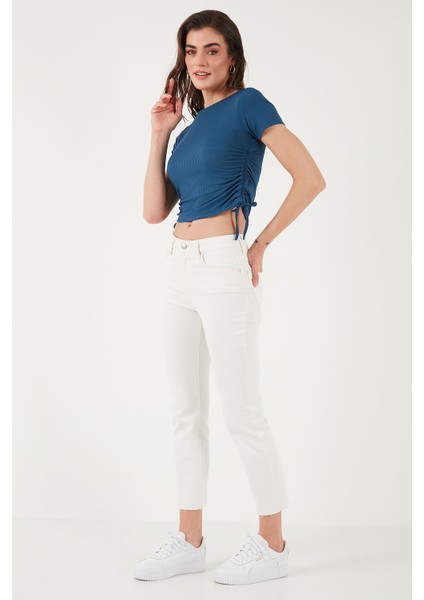 Yanlardan Büzgülü Kısa Kollu Crop Bluz Bayan Bluz 5864010 modelleri