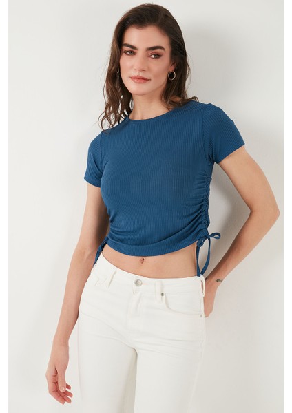 Yanlardan Büzgülü Kısa Kollu Crop Bluz Bayan Bluz 5864010 fırsatları