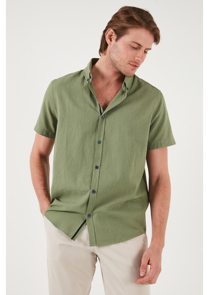 Pamuklu Slim Fit Düğmeli Yaka Kısa Kollu Gömlek Erkek Gömlek CF21S112546 fiyatları