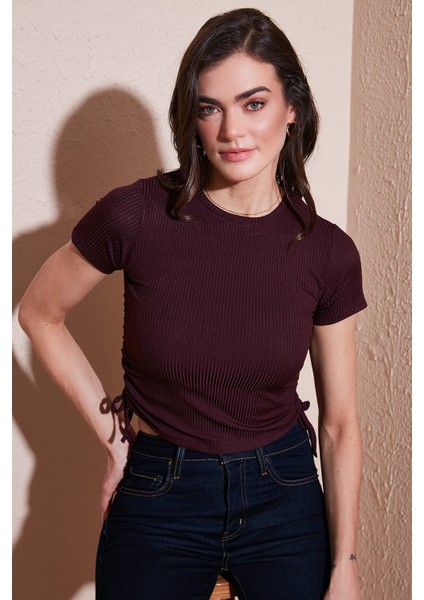 Yanlardan Büzgülü Kısa Kollu Crop Bluz Bayan Bluz 5864010