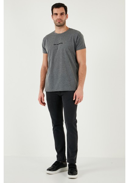 Pamuklu Slim Fit Bisiklet Yaka T Shirt Erkek T Shirt 541WIND fiyatları