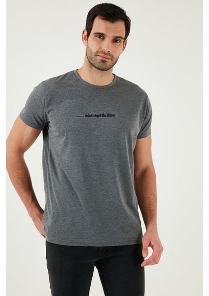 Pamuklu Slim Fit Bisiklet Yaka T Shirt Erkek T Shirt 541WIND indirimleri
