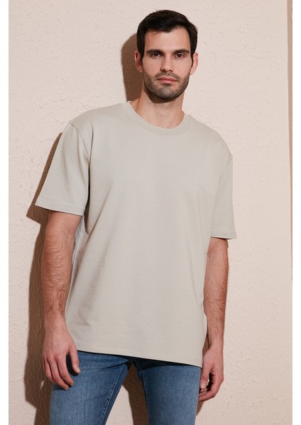 Pamuklu Bisiklet Yaka Relaxed Fit Basic T Shirt Erkek T Shirt 5902610 modelleri
