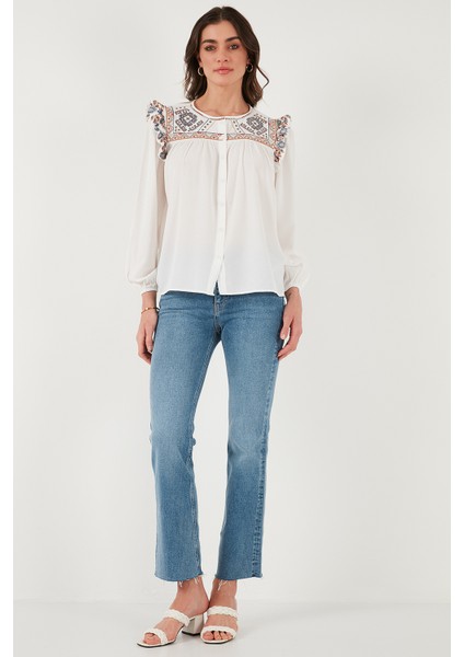 Etnik Desenli Kol Detaylı Bisiklet Yaka Şile Bezi Gömlek Bayan Gömlek 611BZ0042 modelleri